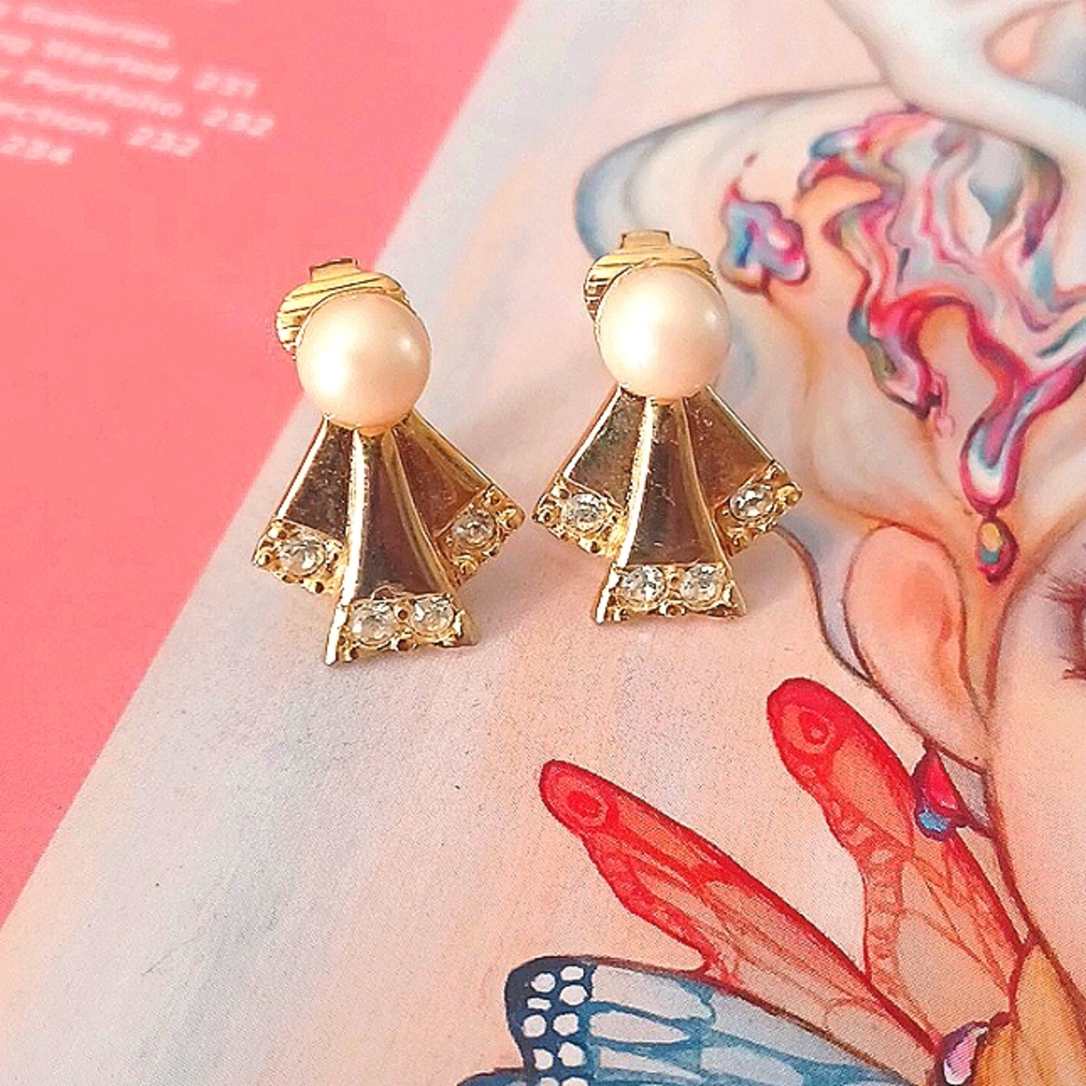 Vintage faux pearl art deco clip on earrings